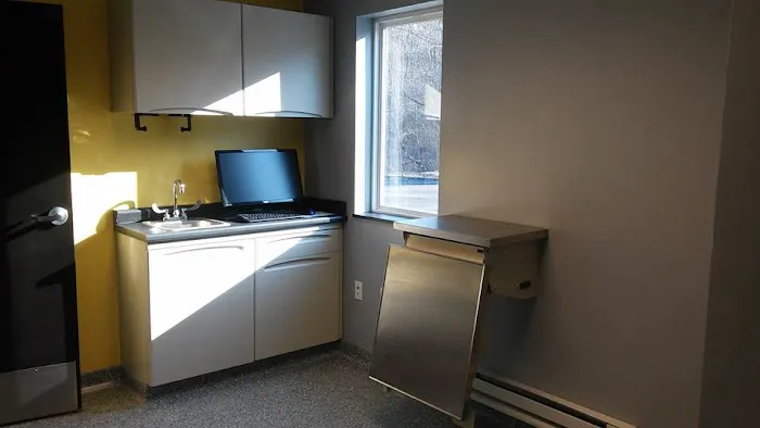 A Step Up Veterinary Clinic Picture 8