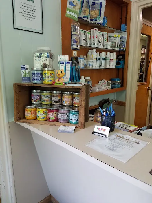 Jamestown Veterinary Hospital Picture 5
