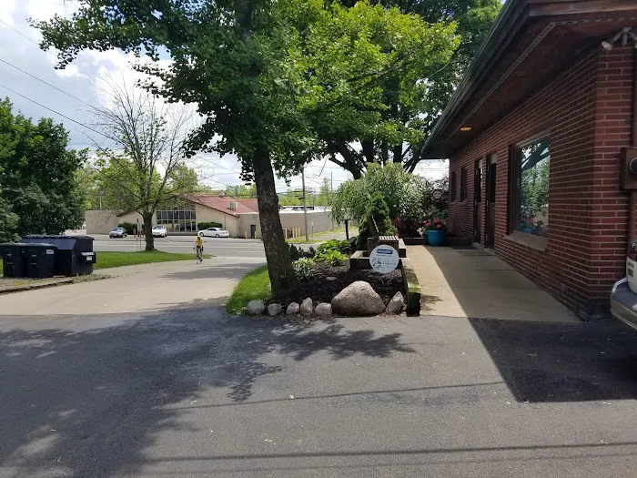 Jamestown Veterinary Hospital Picture 3