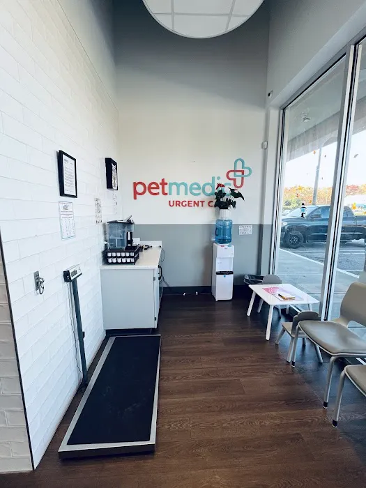 Warwick PetMedic Urgent Care Vet Clinic Picture 2