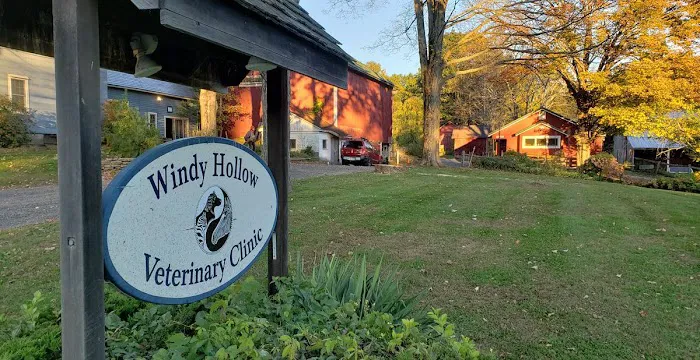 Windy Hollow Veterinary Clinic Picture 1