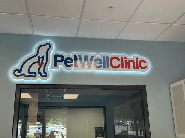 PetWellClinic - Washington Picture 4