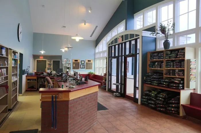 Rutland Veterinary Clinic & Surgical Center Picture 6