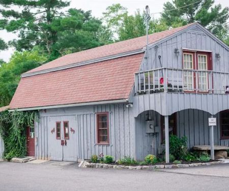 Massachusetts Equine Clinic