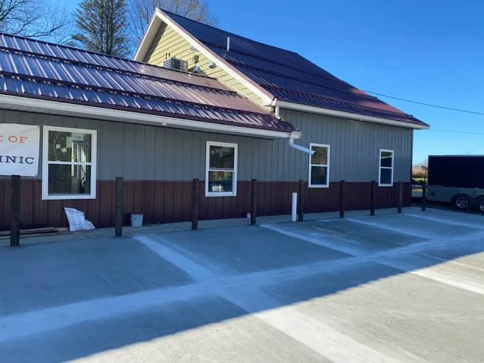 Perry Pet Clinic, LLC Picture 2