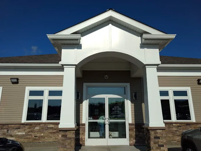 Glenwood Pet Hospital: Dr. Erica Jewell Picture 5