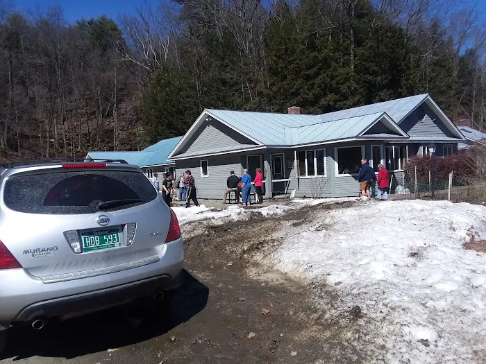River Road Veterinary Clinic Picture 3