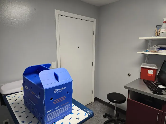 VCA Riverside Veterinary Hospital Picture 10