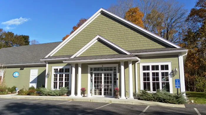 Healthy Paws Veterinary Center Picture 8