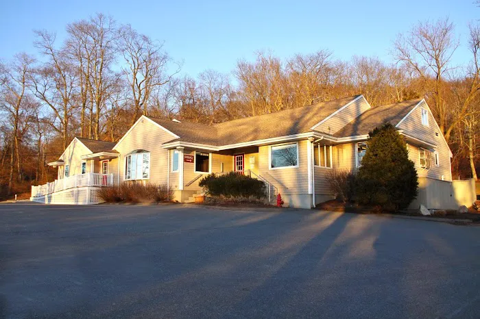 Sakonnet Veterinary Hospital Picture 1
