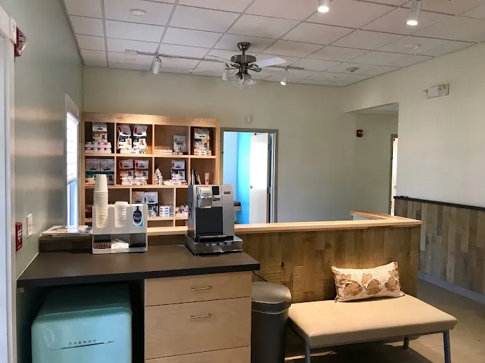 Onion River Animal Hospital Picture 2
