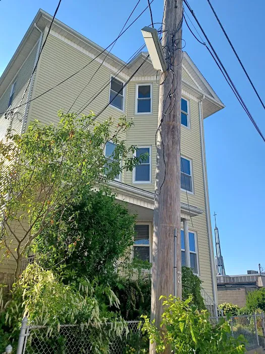 Fall River Animal Hospital Picture 3