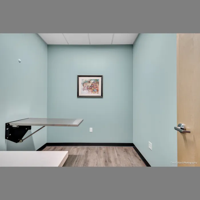 Middlesex Veterinary Center Picture 9