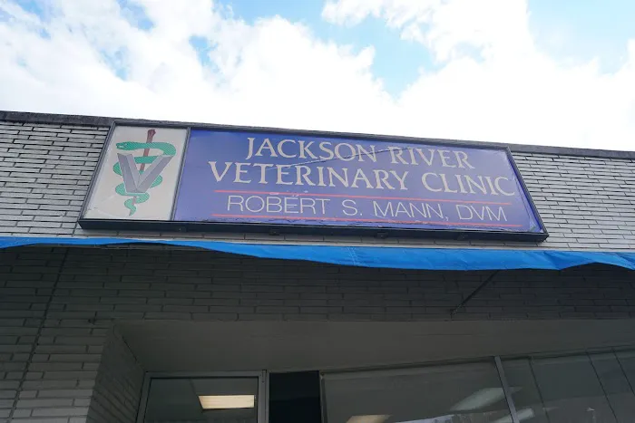 Jackson River Veterinary Clinic Picture 1