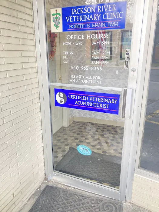 Jackson River Veterinary Clinic Picture 6