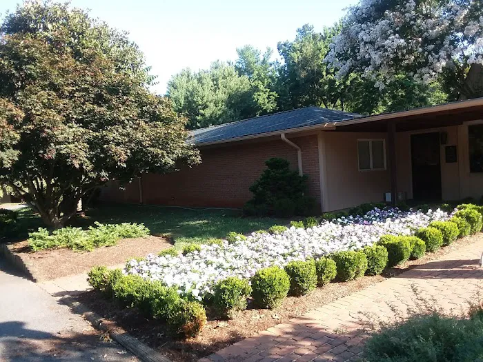 Georgetown Veterinary Hospital Picture 8