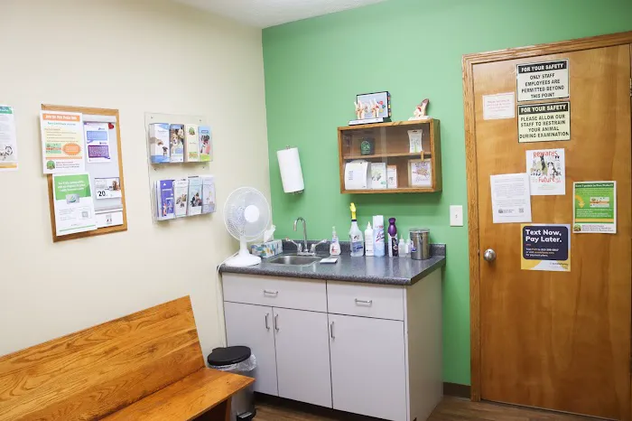 Western Reserve Animal Clinic Picture 3
