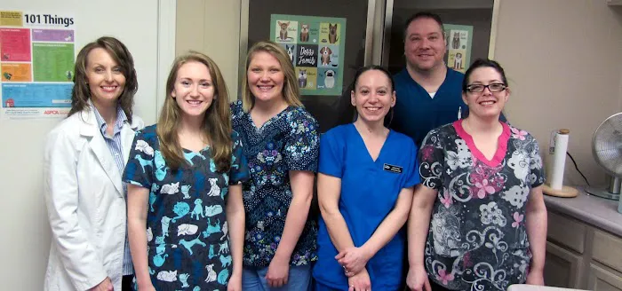 Lake Cable Animal Hospital Picture 2