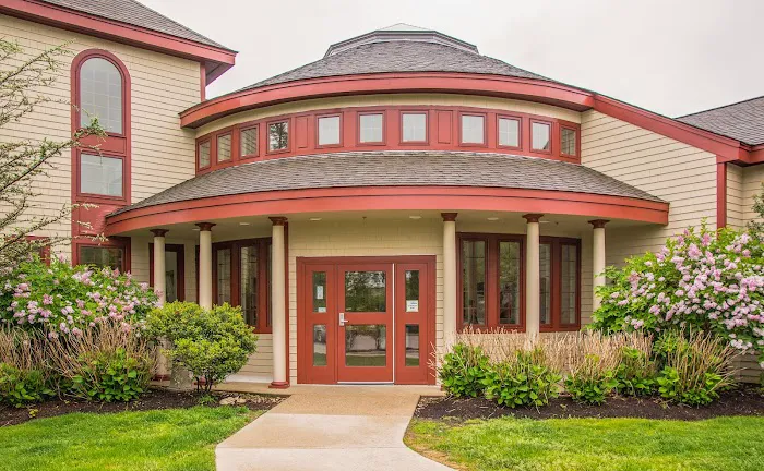 VCA Plymouth Animal Hospital and Pet Resort Picture 5