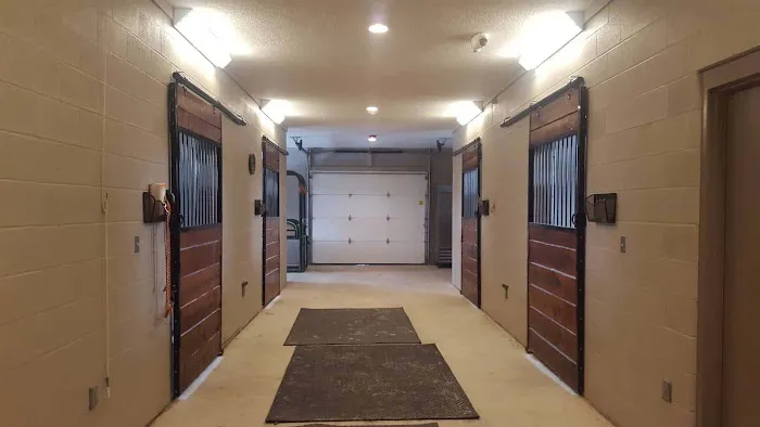 Cleveland Equine Clinic Picture 10