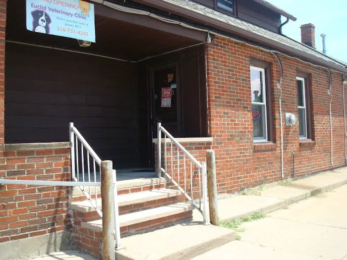 Euclid Veterinary Clinic Inc Picture 3
