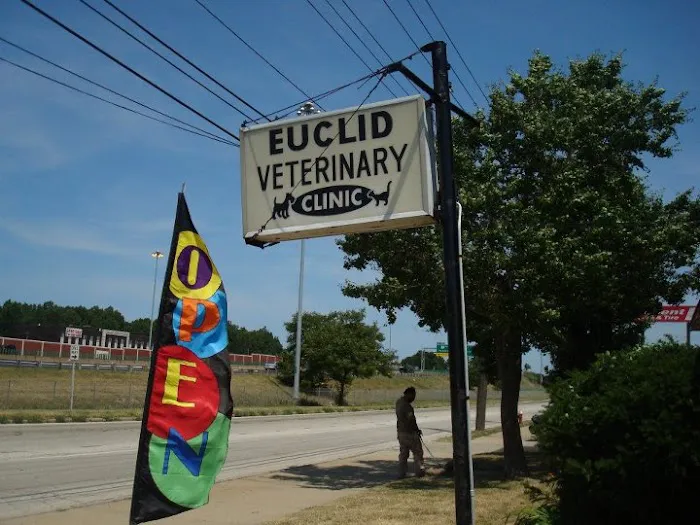 Euclid Veterinary Clinic Inc Picture 4