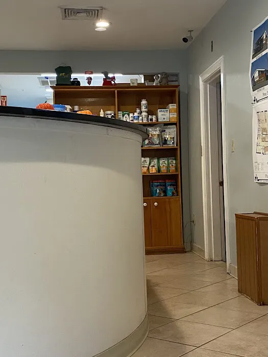 Pine Banks Animal Hospital Picture 7