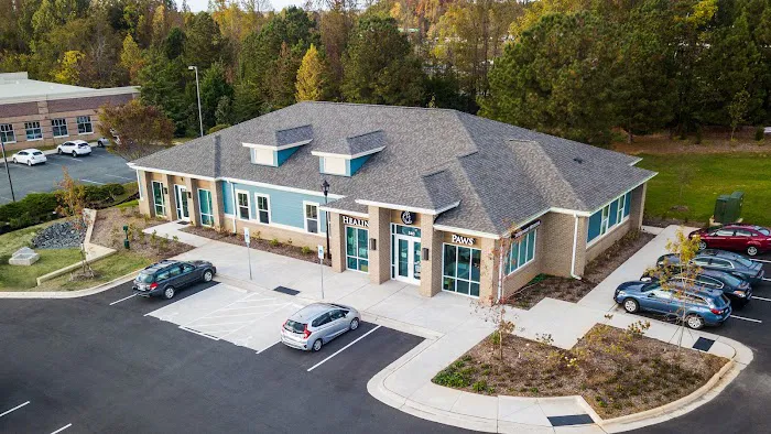 Healing Paws Veterinary Hospital Picture 3