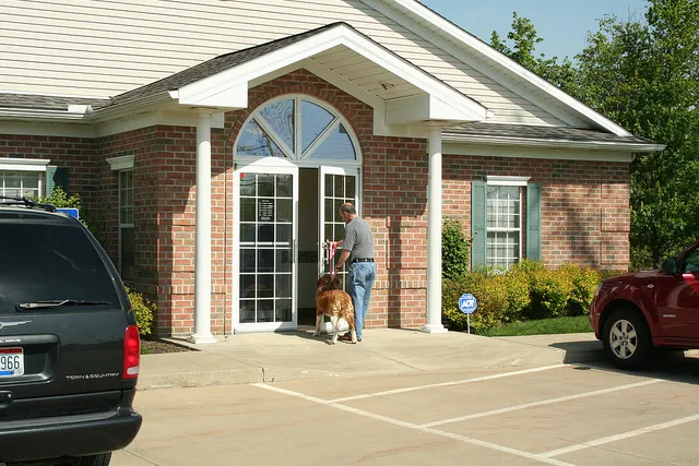 Cuyahoga Falls Veterinary Clinic: Gates Ryan G DVM Picture 1