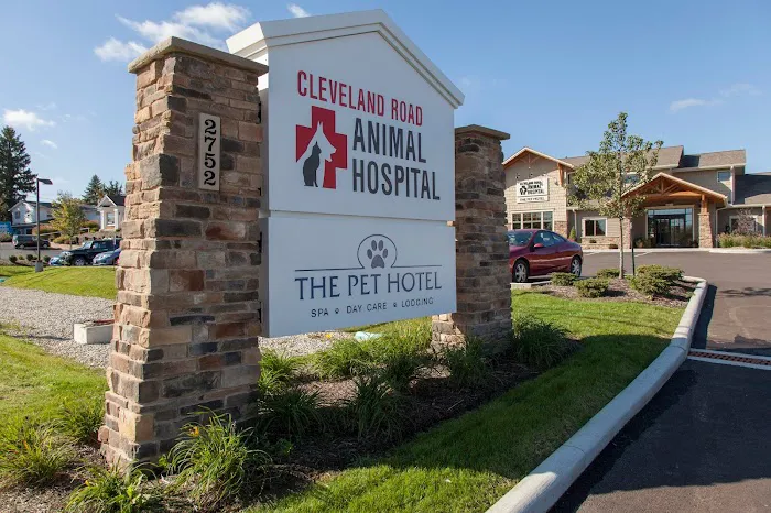 Cleveland Road Animal Hospital, Inc Picture 1
