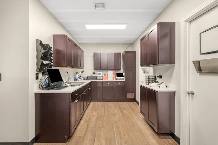 Abri Veterinary Hospital Picture 1