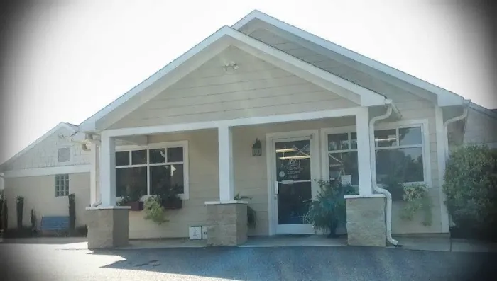 Hillsdale Animal Hospital - Karla Frazier, DVM Picture 3