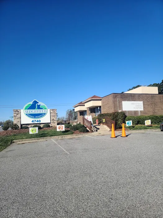 Sedgefield Animal Hospital Picture 6