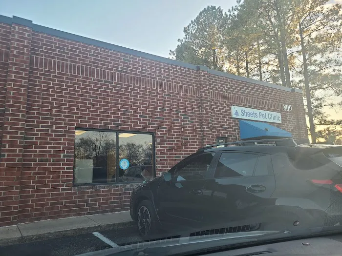 Sheets Pet Clinic Picture 7