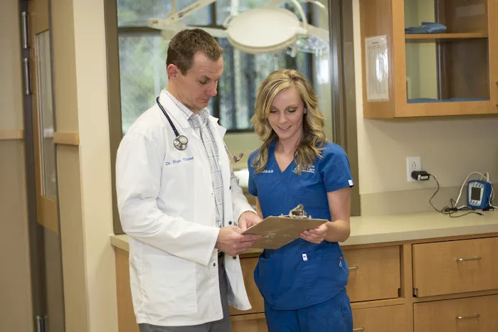 Complete Pet Care Animal Hospital at Heritage Picture 6