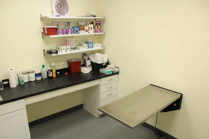 Locke A. Taylor DVM and Associates at Glen Allen Picture 3