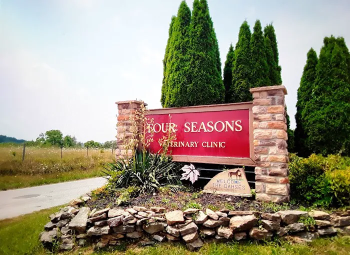 Four Seasons Veterinary Clinic Picture 1