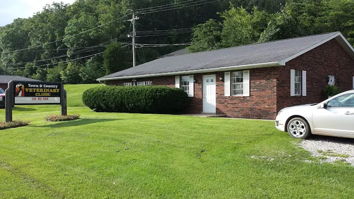 Town & Country Veterinary Clinic Picture 9