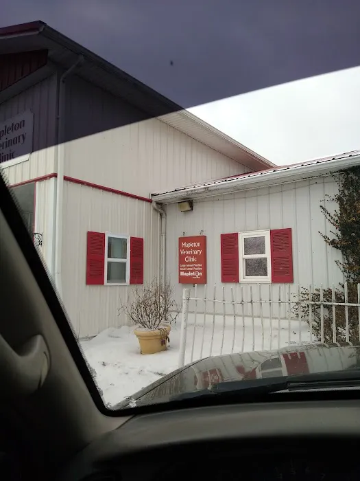 Mapleton Veterinary Clinic Picture 6