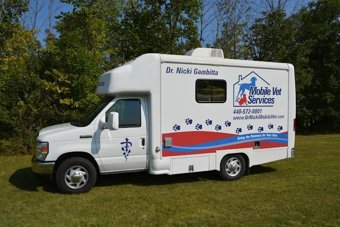 Mobile Vet Services Picture 1