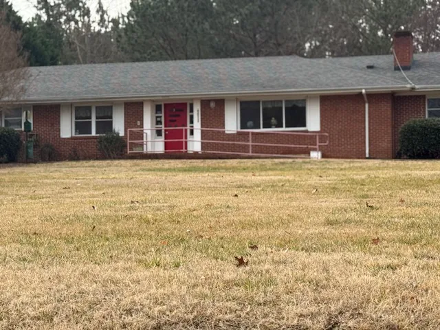 Mitchell Mill Animal Hospital Picture 10
