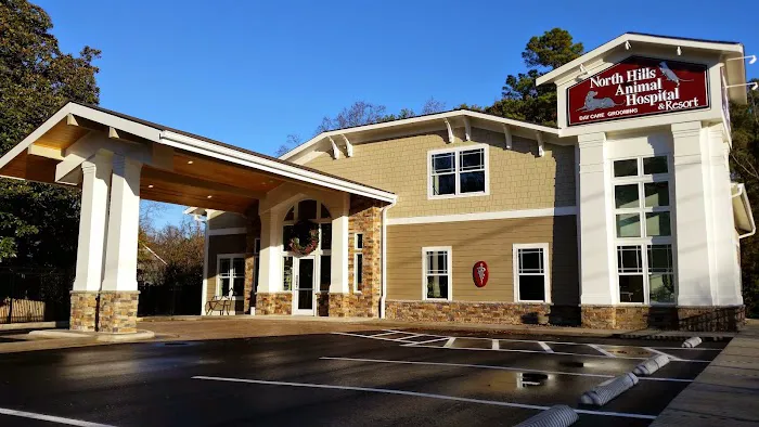 North Hills Animal Hospital & Resort Picture 3