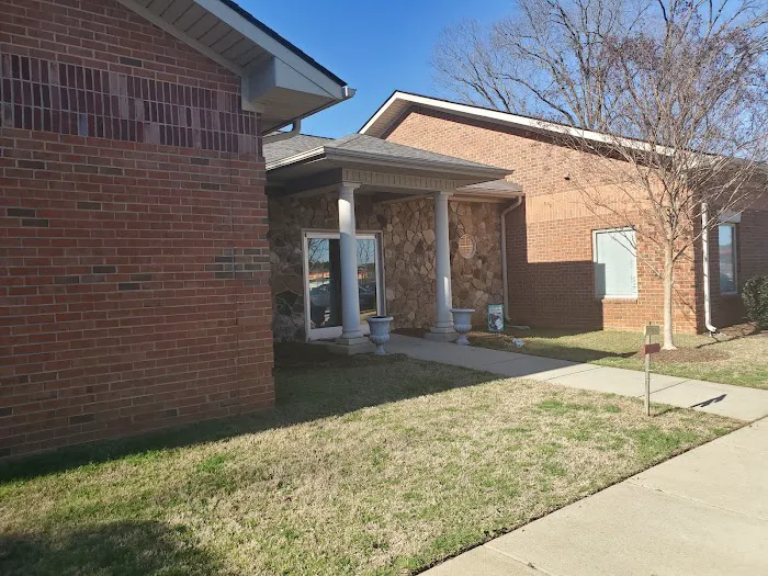 Spring Forest Animal Hospital Picture 8