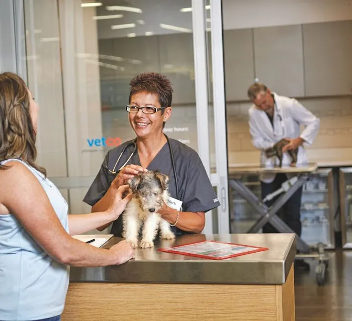 Vetco Vaccination Clinic Picture 2