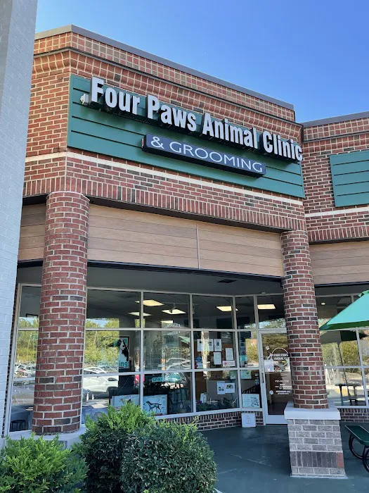 Four Paws Animal Clinic Picture 1