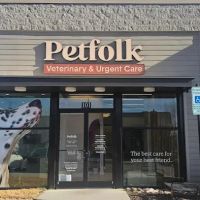 Petfolk Veterinary & Urgent Care - North Hills ico