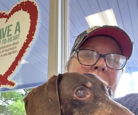 Animal Care Clinic, Dr Lisa Pelfrey