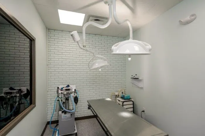 Animal Hospital Biscoe Picture 4