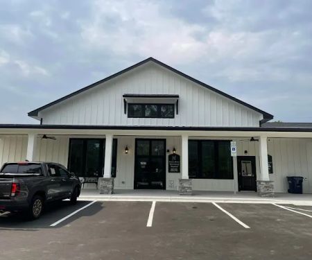 Neuse River Veterinary Hospital