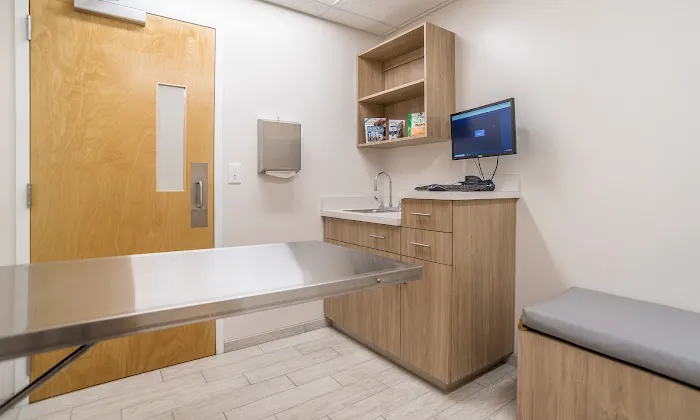 Oak Heart Veterinary Hospital at Dixie Trail Picture 6